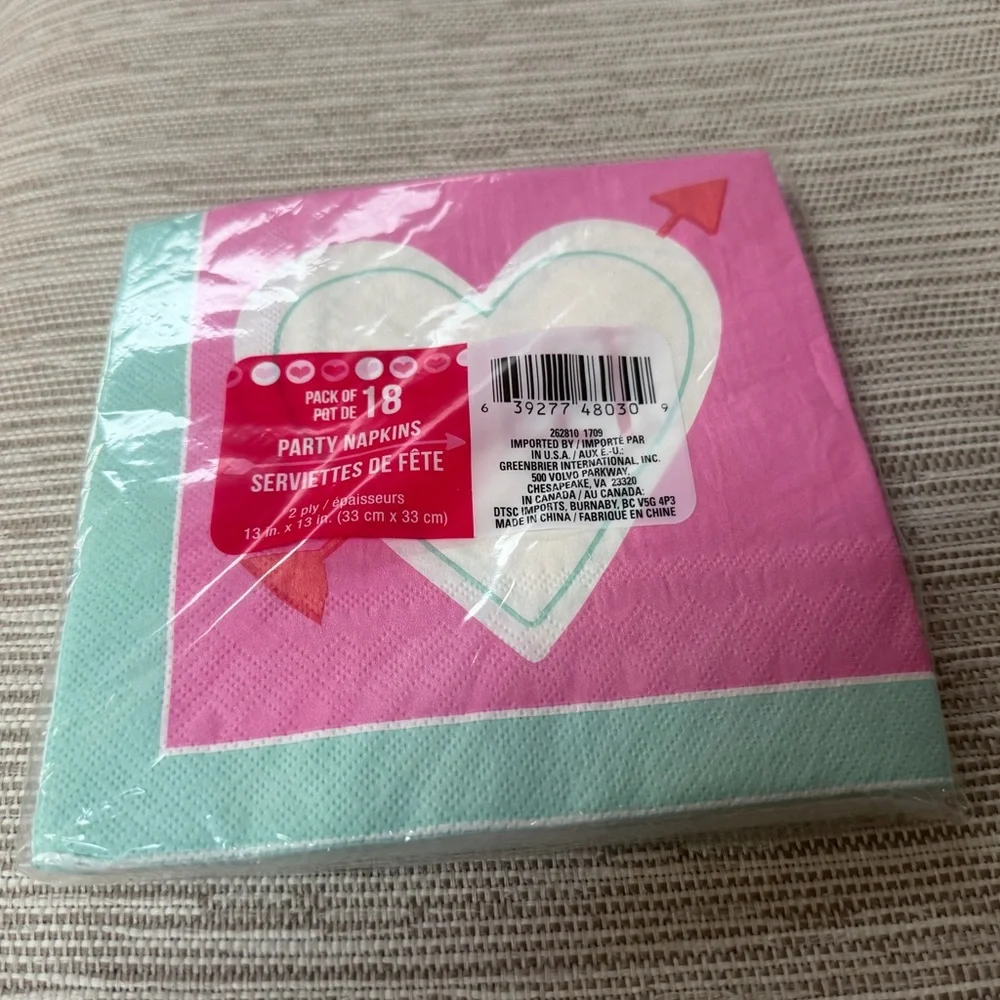 NWT Sweet Heart Party Napkins - Valentine’s Day, Pink and Teal - Pack of 18